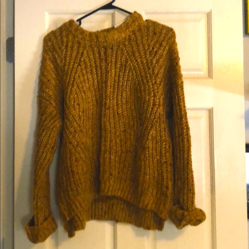 Cozy Sweater-NEW WITH TAGS-Universal Thread-M